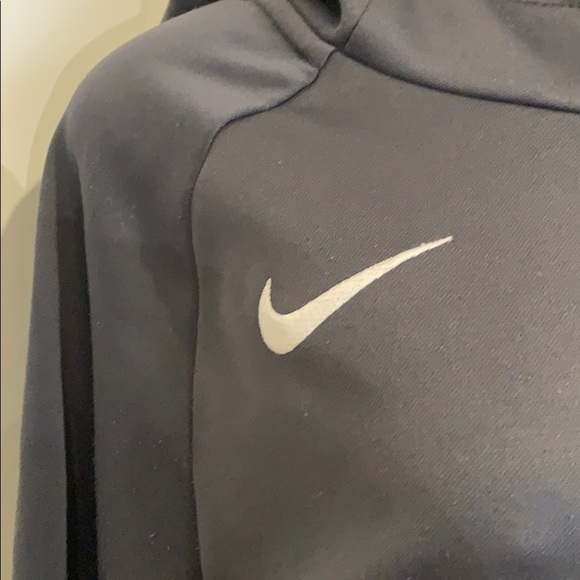 Nike Dri fit hoodie size M HW Volleyball - Picture 3 of 7